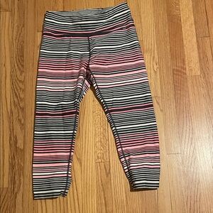 Calvin Klein Women’s striped Pink & Black Capri Leggings